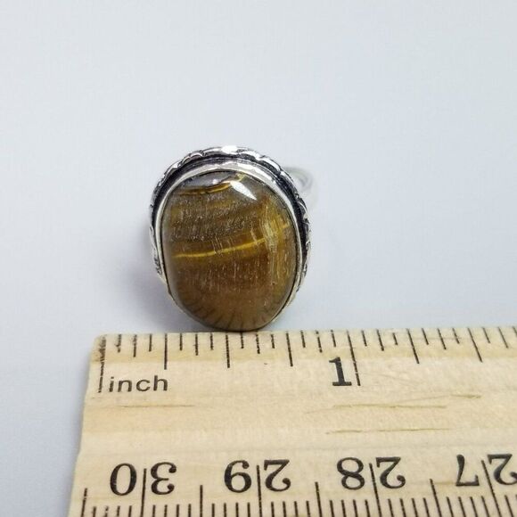 Vintage Tigers Eye Ring, Oval Shape Cabochon Silver Tone Bezel Set, Size 7 Band - Picture 3 of 7